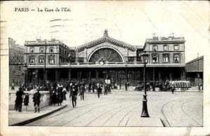 Ansichtskarte / Postkarte Paris X, Gare de l'Est, Blick auf den Bahnhof, Straßenseite, Passanten