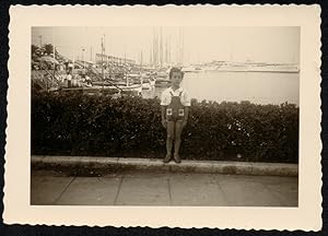 France 1953, Cannes, Little girl in the harbour, Vintage photography