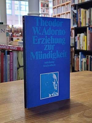 Seller image for Erziehung zur Mndigkeit - Vortrge und Gesprche mit Hellmut Becker 1959-1969, hrsg. von Gerd Kadelbach, for sale by Antiquariat Orban & Streu GbR