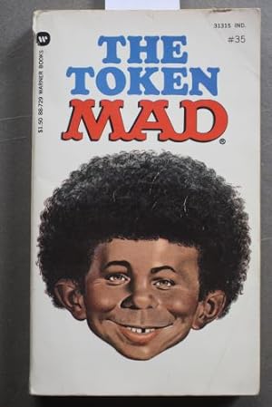 Imagen del vendedor de THE TOKEN MAD. Book #35. ( Humor By Al Jaffee of MAD Magazine Fame ). a la venta por Comic World