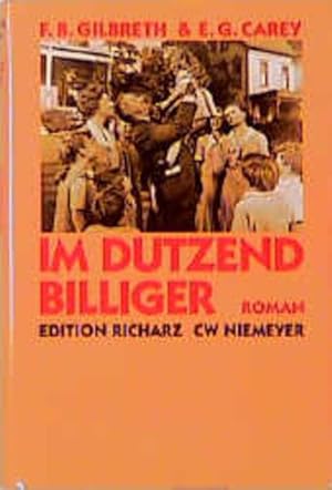 Immagine del venditore per Im Dutzend billiger (Edition Richarz im Verlag C W Niemeyer. Grossdruckreihe / Bcher in grosser Schrift) venduto da Antiquariat Armebooks