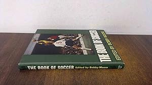 Imagen del vendedor de The Book Of Soccer No.9 a la venta por BoundlessBookstore
