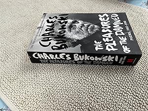 Bild des Verkufers fr The Pleasures of the Damned. Charles Bukowski Poems 1951-1993 zum Verkauf von SAVERY BOOKS