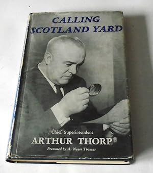 Immagine del venditore per Calling Scotland Yard venduto da FLM Books