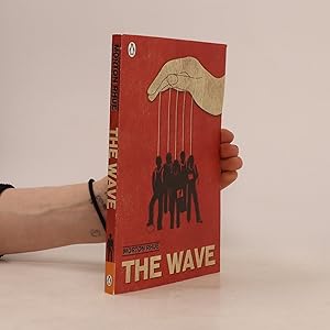 Seller image for The Wave for sale by Bookbot