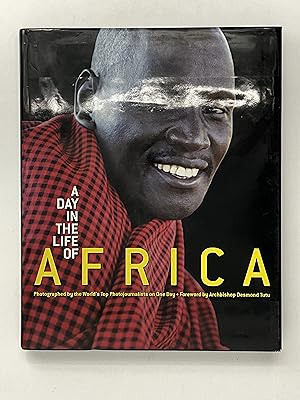 Image du vendeur pour A Day in the Life of Africa mis en vente par Jofa African Imports