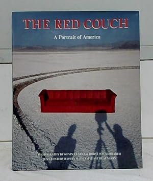 Bild des Verkufers fr The Red Couch : A Portrait of America. Photography by Kevin Clarke & Horst Wackerbarth. Text & Interviews by William Least Heat Moon. zum Verkauf von Ralf Bnschen