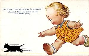 Ansichtskarte / Postkarte Schwarze Katze flieht vor einem Mädchen