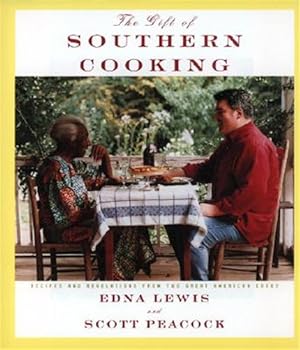 Imagen del vendedor de Gift of Southern Cooking : Recipes and Revelations from Two Great Southern Cooks a la venta por GreatBookPricesUK