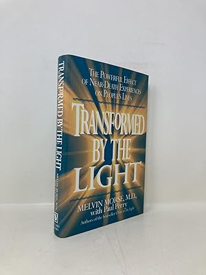 Bild des Verk�ufers f�r Transformed By the Light: The Powerful Effect of Near-Death Experiences on People's Lives zum Verkauf von Southampton Books