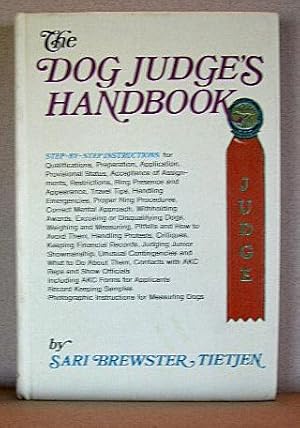 Bild des Verkufers fr THE DOG JUDGE'S HANDBOOK zum Verkauf von B A Downie Dog Books