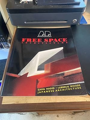 Immagine del venditore per Free Space Architecture venduto da Dreadnought Books