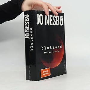 Bild des Verk�ufers f�r Blutmond zum Verkauf von Bookbot