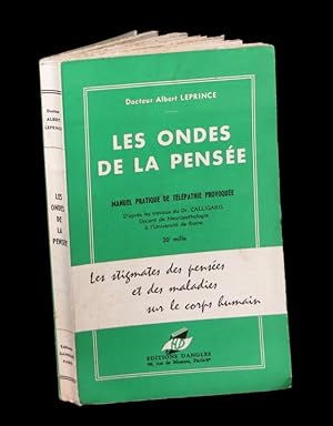 Imagen del vendedor de Les Ondes de la pens�e - Manuel pratique de t�l�pathie provoqu�e. a la venta por Babel Librairie