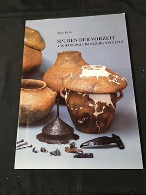 Immagine del venditore per Spuren der Vorzeit. Arch�ologie im Bezirk Steglitz. venduto da ANTIQUARIAT Franke BRUDDENBOOKS