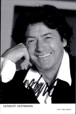 Bild des Verk�ufers f�r Ansichtskarte / Postkarte Schauspieler Herbert Herrmann, Portrait, Autogramm zum Verkauf von akpool.de - akpool GmbH