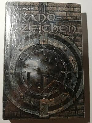 Bild des Verk�ufers f�r Uwe Voehl - Das Volk der Nacht 9 - Brandzeichen - Gebunden - Zaubermond K221-21 zum Verkauf von butzle