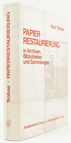 Seller image for Papierrestaurierung in Archiven, Bibliotheken und Sammlungen. Probleme und Methoden. - for sale by Antiquariat Tautenhahn