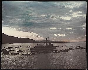 Imagen del vendedor de The Sand Peebles 8 x 10 Still 1966 Great shot of the Sand Peebles at sunrise! a la venta por AcornBooksNH