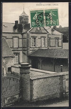 Carte postale Boeurs-en-Othe, L`École