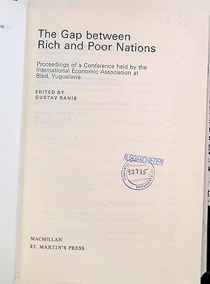 Bild des Verk�ufers f�r The Gap Between Rich and Poor Nations International Economic Association Series zum Verkauf von books4less (Versandantiquariat Petra Gros GmbH & Co. KG)