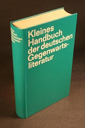 Immagine del venditore per Kleines Handbuch der deutschen Gegenwartsliteratur. 107 Autoren und ihr Werk in Einzeldarstellungen. Hrsg. von Hermann Kunisch. (Redaktion: Gnther Erken und Herbert Wiesner.) venduto da Steven Wolfe Books