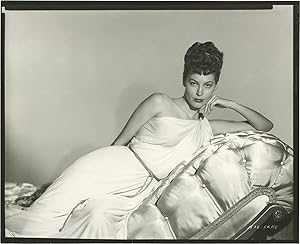 Bild des Verk�ufers f�r One Touch of Venus (Three original publicity photographs featuring Ava Gardner from the 1948 film) zum Verkauf von Royal Books, Inc., ABAA