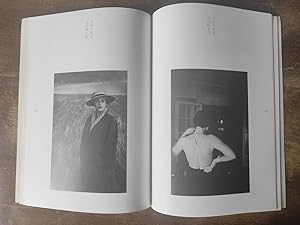 Bild des Verk�ufers f�r Fotograf�a japonesa contempor�nea zum Verkauf von Carmen Alonso Libros