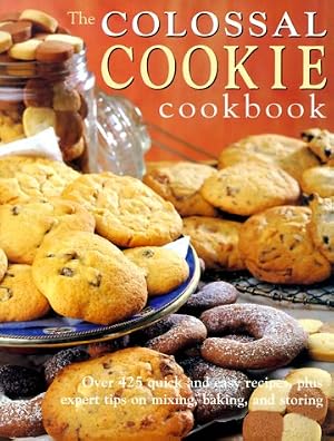 Immagine del venditore per The Colossal Cookie Cookbook venduto da Greenworld Books