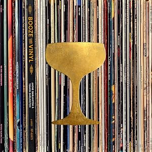 Bild des Verk�ufers f�r Booze & Vinyl: A Spirited Guide to Great Music and Mixed Drinks zum Verkauf von Goodwill Southern California