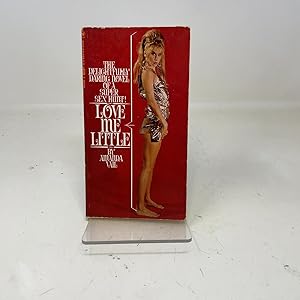 Bild des Verk�ufers f�r Love Me Little zum Verkauf von Southampton Books