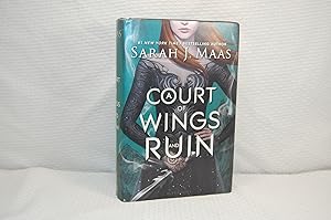 Imagen del vendedor de A Court of Wings and Ruin (A Court of Thorns and Roses, 3) a la venta por Cloud Runner Books