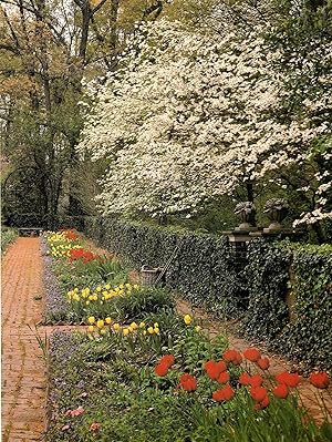 Bild des Verk�ufers f�r Gardens of Georgia [Savannah and the Coast --- Coastal Georgia -- The Piedmont plateau -- South Georgia -- Atlanta and North Georgia -- Index of Gardens -- Sources for quoted material -- Bibliography] zum Verkauf von Joseph Valles - Books