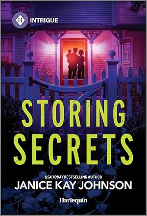 Immagine del venditore per Storing Secrets (Harlequin Intrigue, 2306) venduto da Zoom Books Company