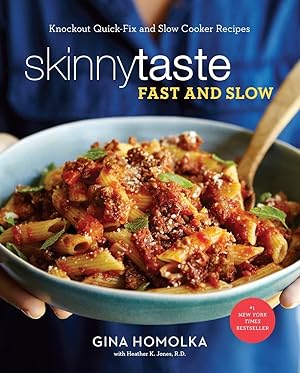 Imagen del vendedor de Skinnytaste Fast and Slow: Knockout Quick-Fix and Slow Cooker Recipes: A Cookbook a la venta por Zoom Books East
