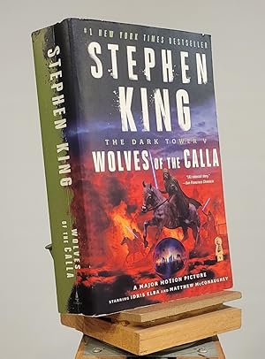 Imagen del vendedor de The Dark Tower V Wolves of the Calla a la venta por Henniker Book Farm and Gifts