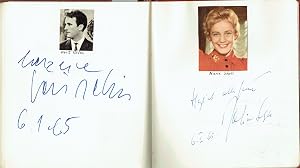 Immagine del venditore per Autogrammalbum des Sammlers Kurt Schimmelpfennig mit zahlreichen Eintr�gen, darunter Max Frisch, Harry Meyen, W. H. Auden, Claudia Cardinale (2x) und Maria Schell. venduto da Kotte Autographs GmbH