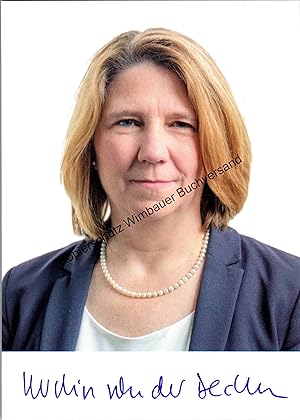 Imagen del vendedor de Original Autogramm Kerstin von der Decken Landesministerin /// Autograph signiert signed signee a la venta por Antiquariat im Kaiserviertel | Wimbauer Buchversand