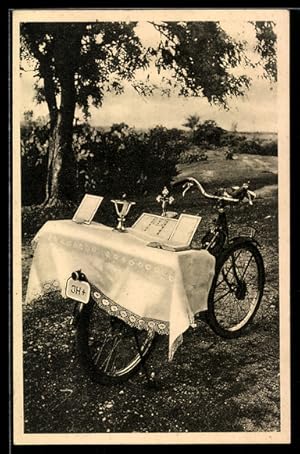 Von der Verkäuferin bzw. dem Verkäufer bereitgestelltes Bild für Ansichtskarte Indore /Br.-Indien, Motorrad der Steyler Missionare auf Missionsfahrt zum Verkauf durch Bartko-Reher