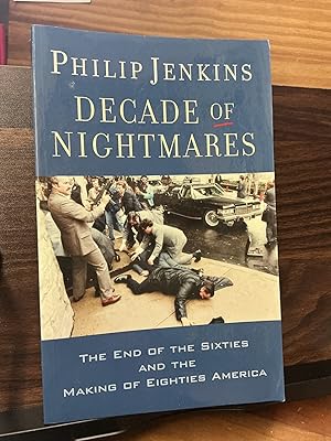 Immagine del venditore per Decade of Nightmares venduto da The Letter and leaf Bookstore