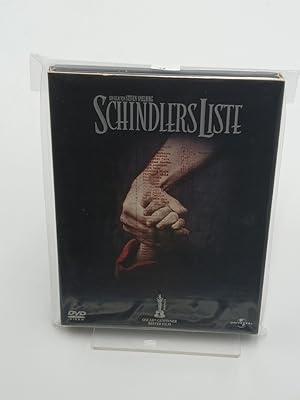 Bild des Verk�ufers f�r Schindlers Liste a film by Steven Spielberg. Universal Pictures & Amblin Entertainment. Directed by Steven Spielberg. Screenplay by Steven Zaillian. Based on the novel by Thomas Keneally. Prod. by Steven Spielberg, Gerald R. Molen, Branko Lustig zum Verkauf von butzle