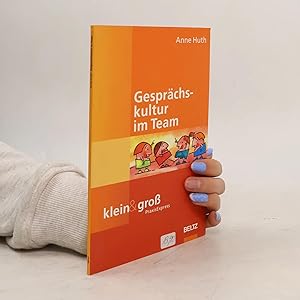 Seller image for PraxisExpress: Gespr�chskultur im Team: Klein & gro� for sale by Bookbot