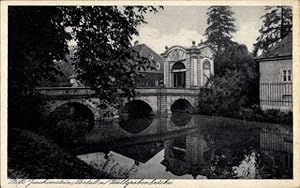 Seller image for Ansichtskarte / Postkarte Radomierzyce Radmeritz Oberlausitz Niederschlesien, Stift Joachimstein, Wallgrabenbr�cke for sale by akpool.de - akpool GmbH