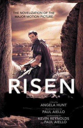 Imagen del vendedor de Risen: The Novelization of the Major Motion Picture a la venta por ChristianBookbag / Beans Books, Inc.
