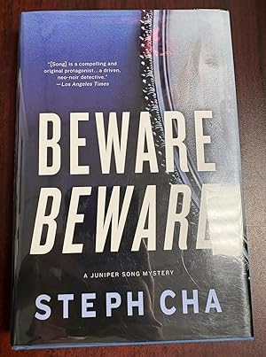 Imagen del vendedor de Beware Beware a la venta por DDRBOOKS
