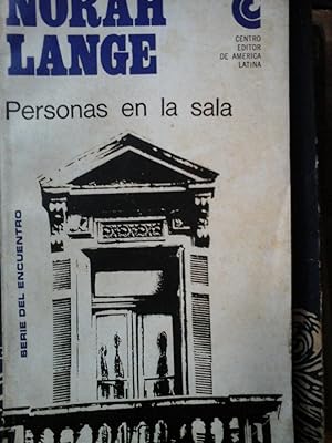 Imagen del vendedor de Personas en la sala a la venta por DEL SUBURBIO  LIBROS- VENTA PARTICULAR