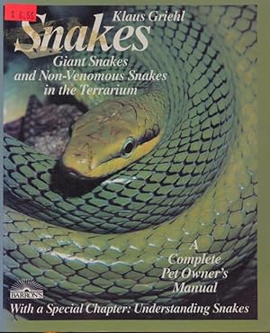 Seller image for Snakes - giant snakes and non-venomous snakes in the terrarium. for sale by Frank's Duplicate Books