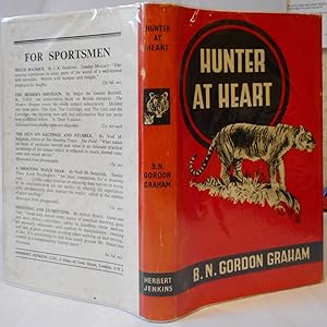 Image du vendeur pour Hunter At Heart mis en vente par Hereward Books