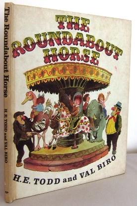 Imagen del vendedor de The Roundabout Horse a la venta por Mad Hatter Books