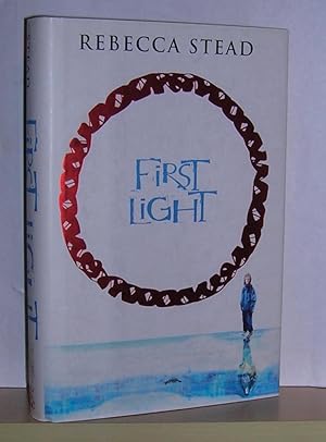 Imagen del vendedor de First Light a la venta por Ink